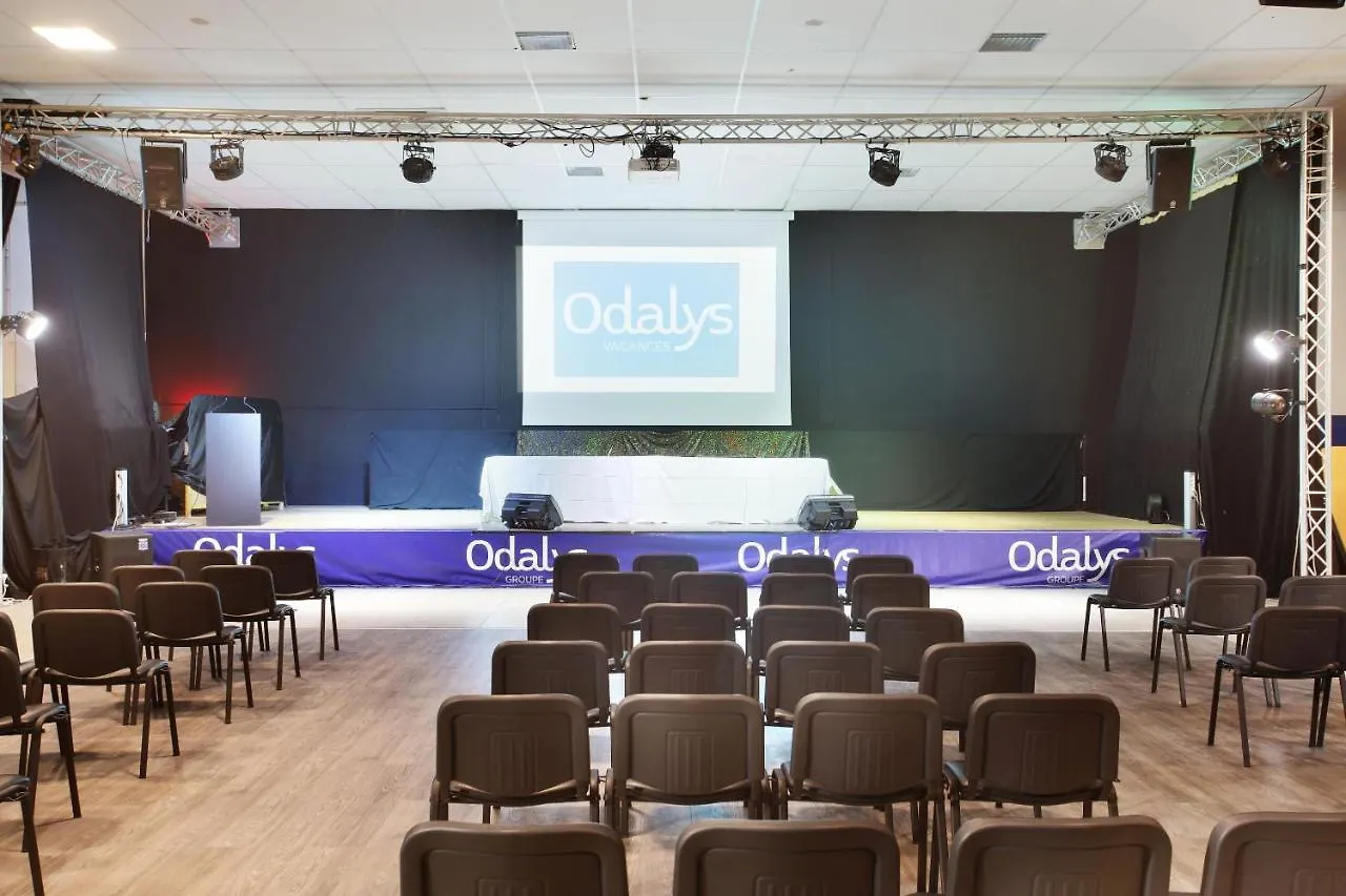 Residence Odalys Les Oceanides La Londe-les-Maures 3*,