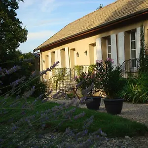 https://les-communs-du-manoir.hotels-rhonealpes.com