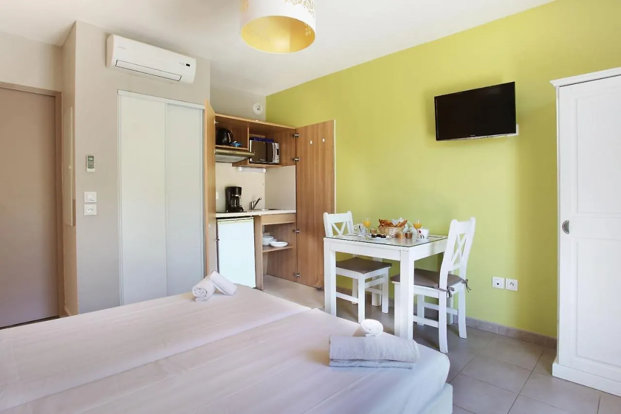 Residence Odalys Les Oceanides La Londe-les-Maures 3*,